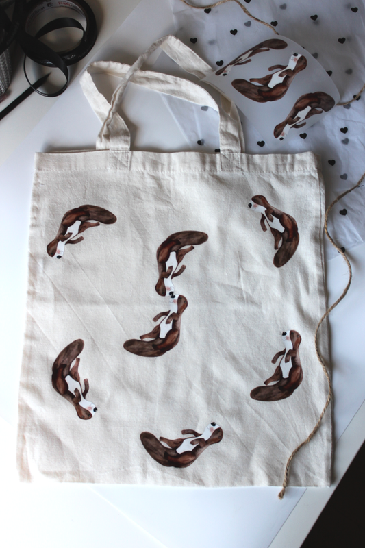 Bügelbild „Otterliebe“ – Für echte Herzensmomente