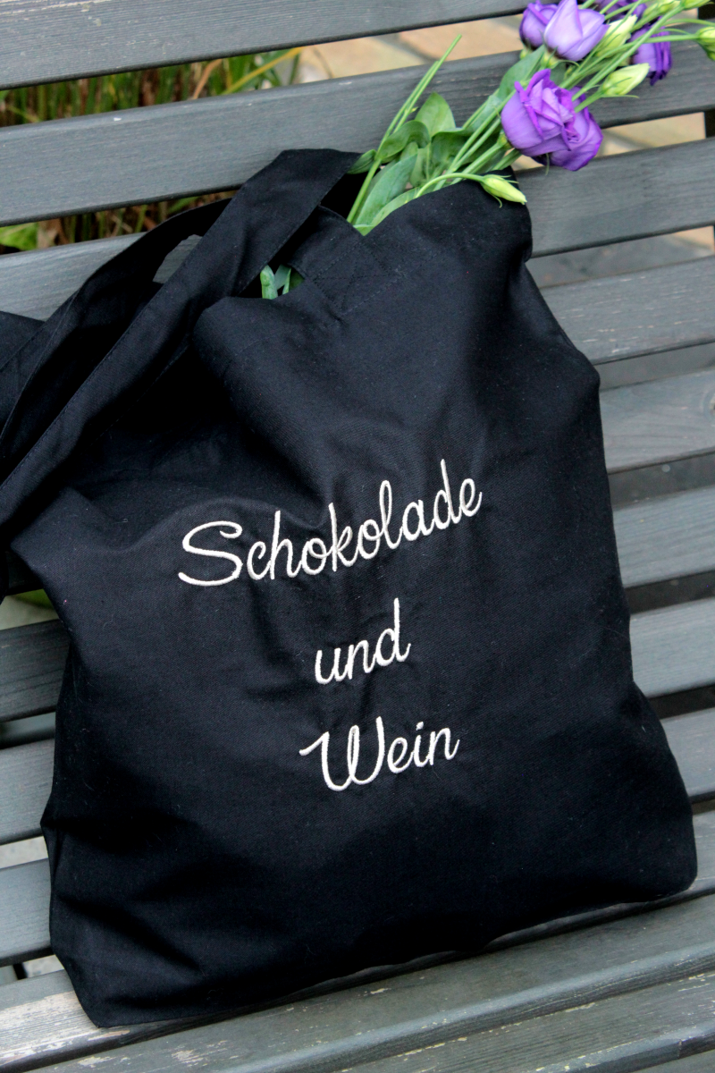 Bestickte Beutel, Tasche, Einkaufstasche, Königsknöpfe, Einkaufstasche, geschenke, selbstgemacht, Kinder, Erwachsene, kleine Geschenke