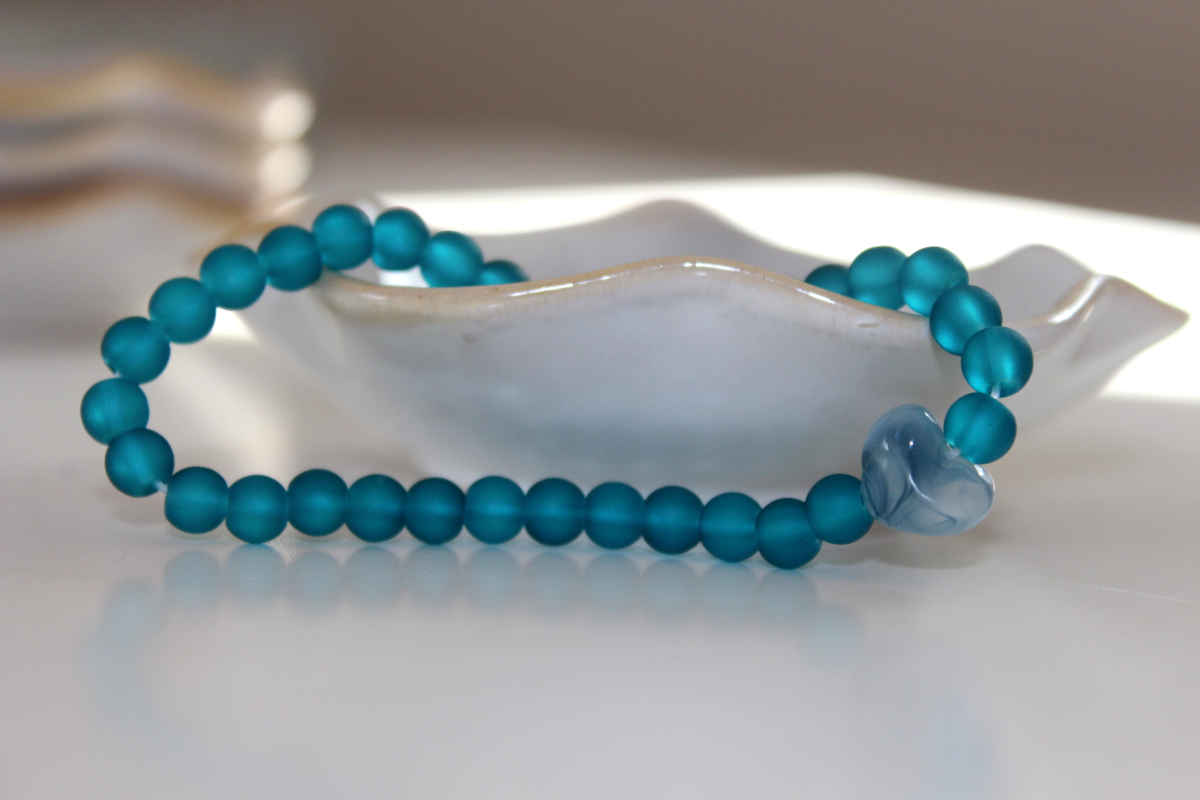 Perlenarmband – Blue Soul – Dein handgemachter Begleiter