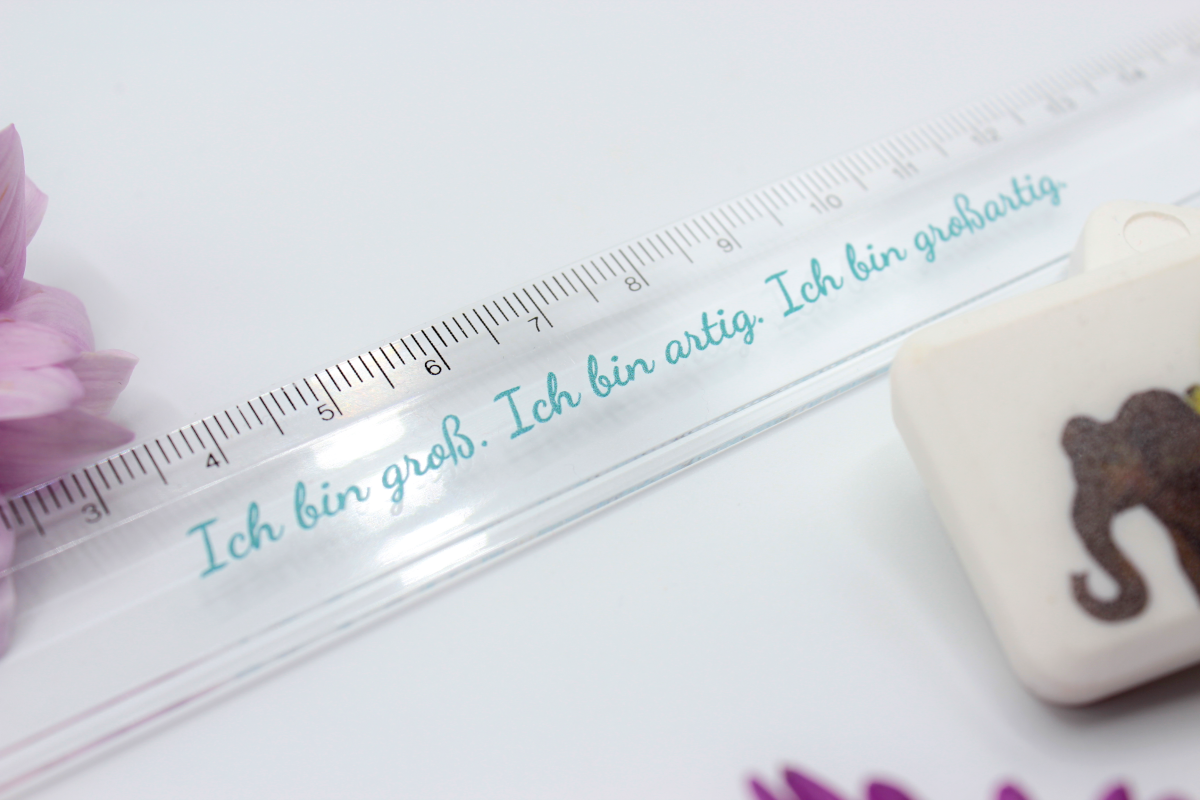 Stift, Krone, Onlineshop, Königsknöpfe, Bleistift, für Groß und Klein, Onlineshop, Kinder, Papeterie, Illustration, individuell, Set beste Freude, Druck, Freundin, Freundschaft, Radiegummi, Schulbedarf, Geschenke, Geschenkidee, Lineal, Schreibbedarf, Bleistift