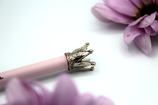 Stift, Krone, Onlineshop, Königsknöpfe, Bleistift, für Groß und Klein, Onlineshop, Kinder, Papeterie, Illustration, individuell