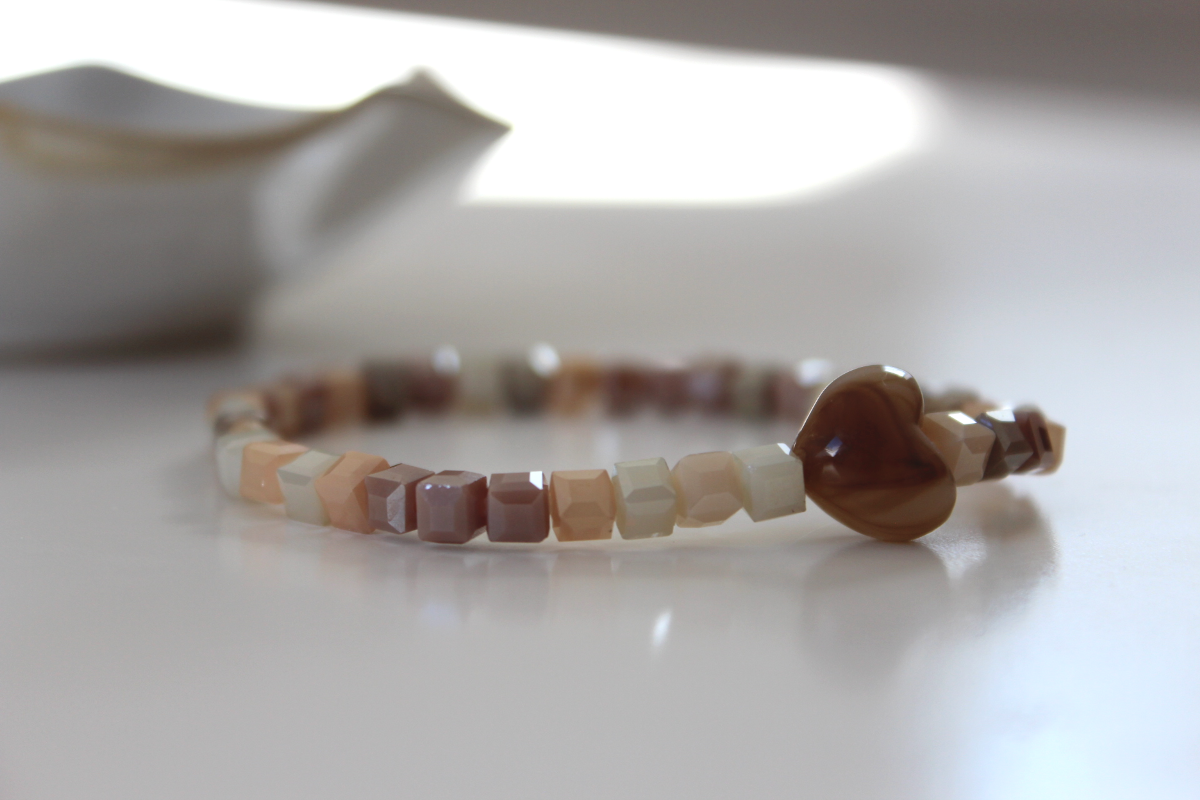 Perlenarmband - Würfelzucker & Karamellträume