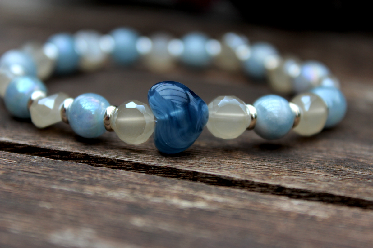 Personalisierbares Armband „Himmelblau & Silber"