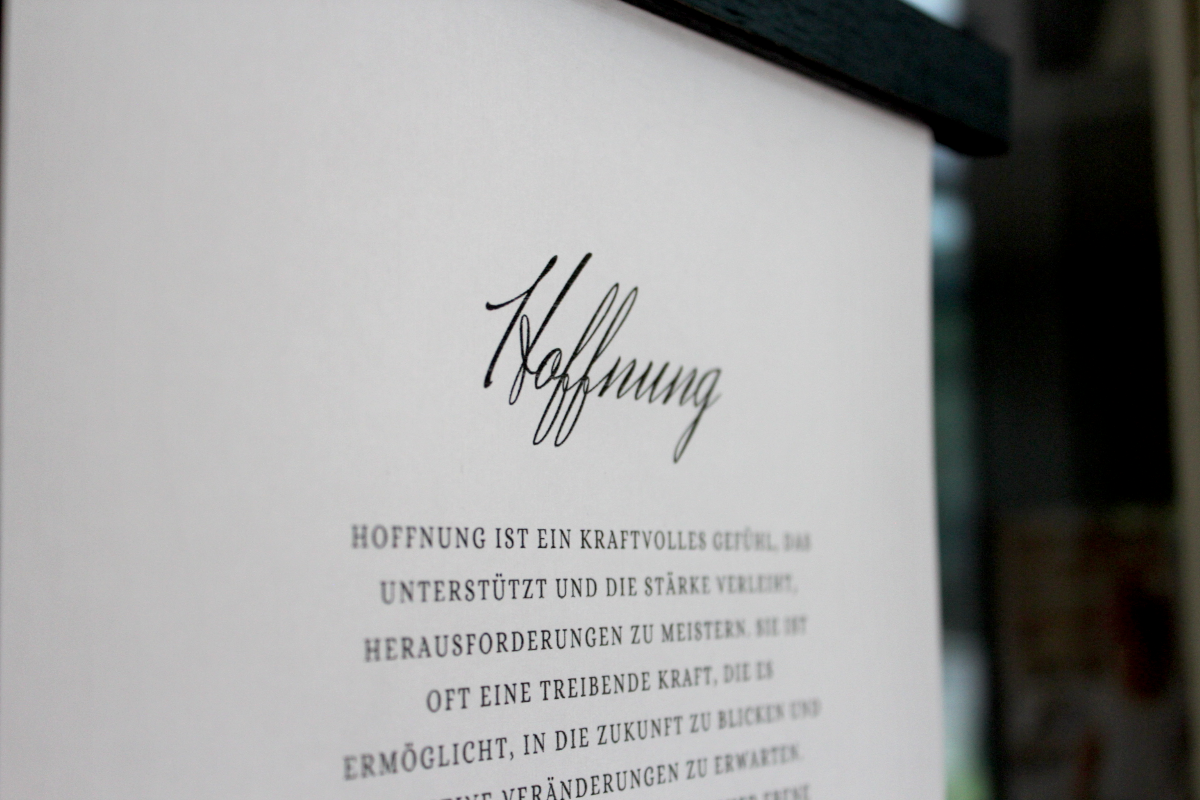 Print "Hoffnung"