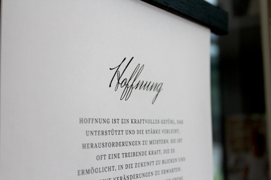 Print "Hoffnung"
