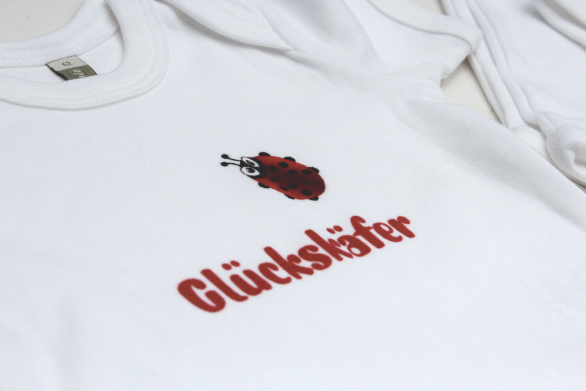 Kategorie Sweatshirt Baby Kleinkind Schuler Kinder Säugling Schwangerschaft Geburt Königsknöpfe Bekleidung Kinder Kinderklamotten Selbstgemacht Geschenke Geburt Schwangerschaft Mutter Eltern Schule Geburtstag Geburtstagsgeschenk Einschulung Kindergarten Kita Pulli Pullover langarm Kurzarmshirt Shirt Kurzarmbody Body Babybody