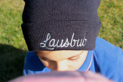 Kategorie Mützen für Groß und Klein, Königsknöpfe, Mützen, Stickerei, Selbstgemacht, Onlineshop, Little Business, Geschenke, Kinder, Schule, KiTa, 