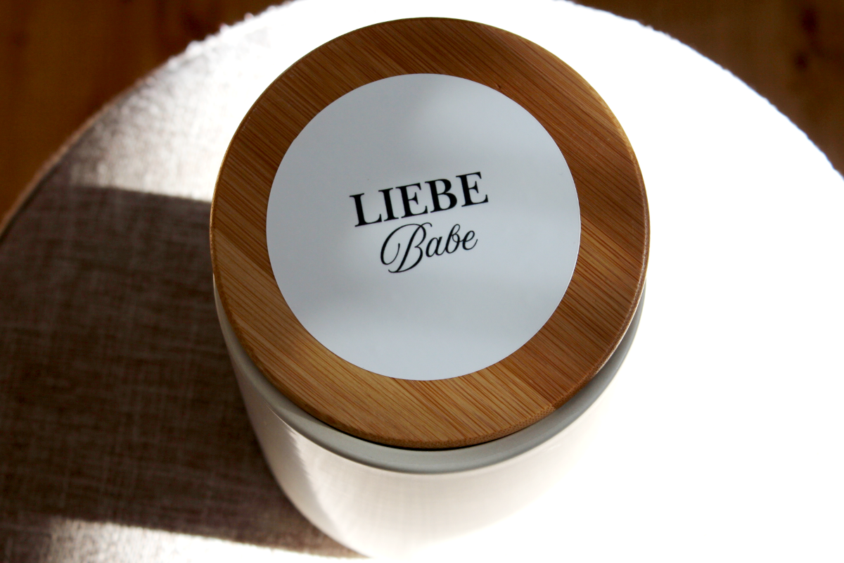 Sticker "Liebe Babe"